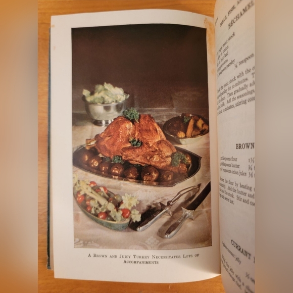 Magic Chef Cooking Book 1936 Edition - Picture 9 of 11